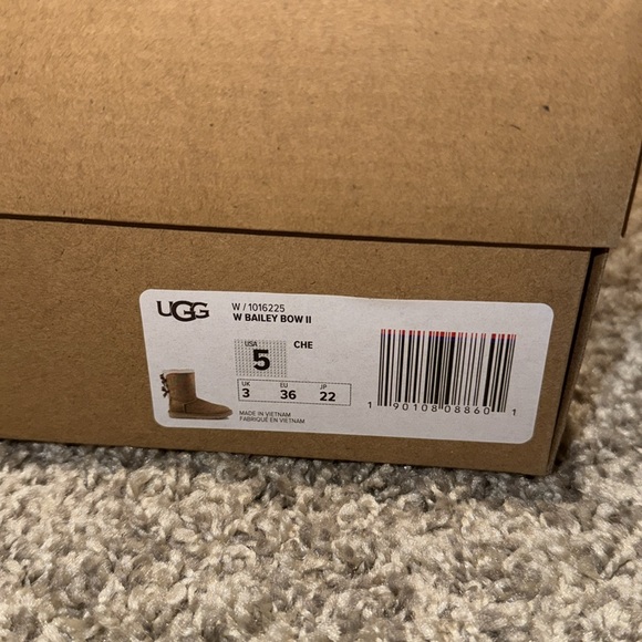 Ugg bailey bow II - Picture 4 of 4